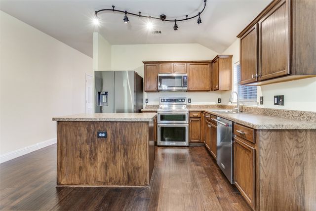 3010 Sawgrass Drive, Wylie, TX 75098