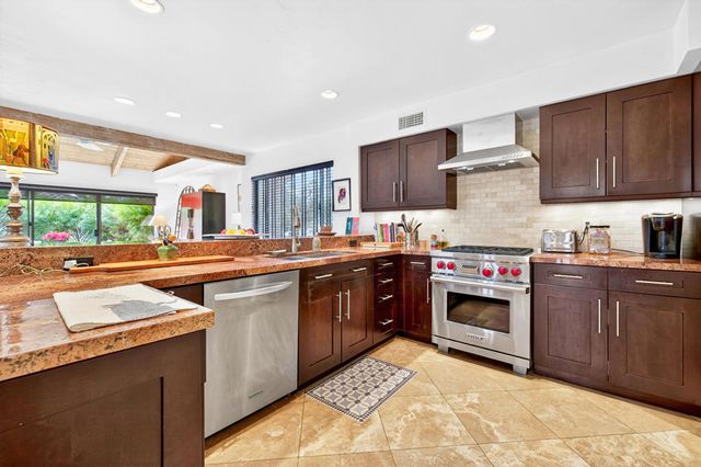 382 Wimbledon Drive, Rancho Mirage, CA 92270