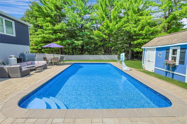 3320 Chelsey Street, Mohegan Lake, NY 10547