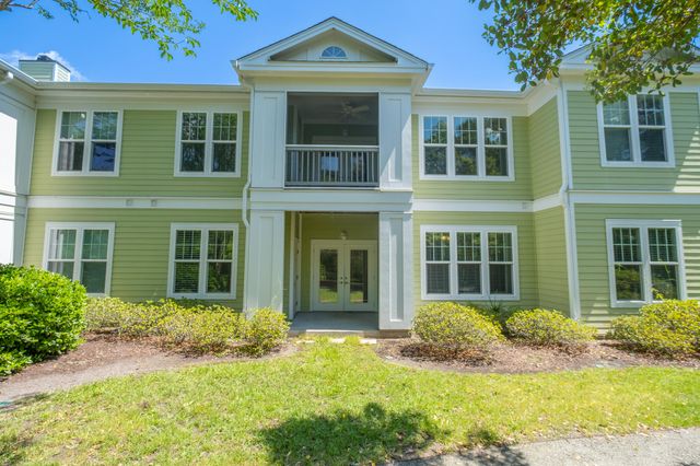 1212 Rosewood Lane, Mount Pleasant, SC 29464
