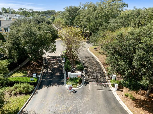 1212 Rosewood Lane, Mount Pleasant, SC 29464