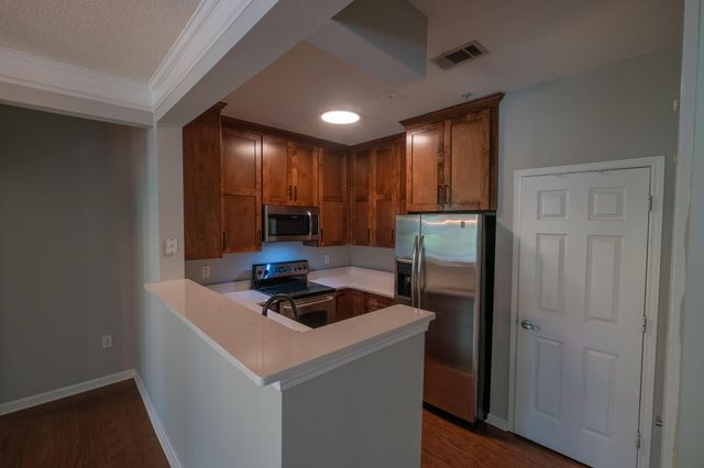 1212 Rosewood Lane, Mount Pleasant, SC 29464
