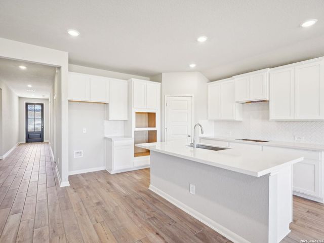 11329 Feather Vale, San Antonio, TX 78254