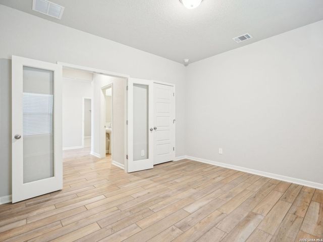 11329 Feather Vale, San Antonio, TX 78254