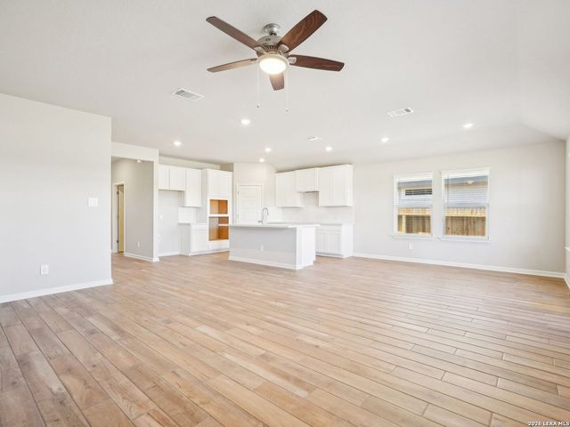 11329 Feather Vale, San Antonio, TX 78254