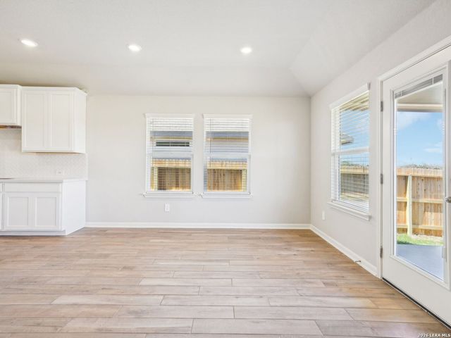 11329 Feather Vale, San Antonio, TX 78254