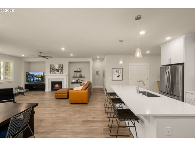 4809 S 16TH Dr, Ridgefield, WA 98642
