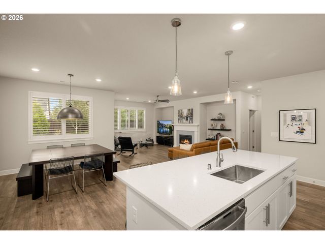 4809 S 16TH Dr, Ridgefield, WA 98642