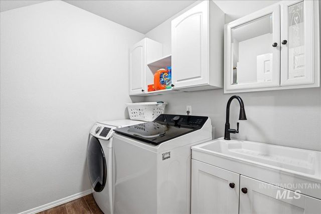 920 N Ashford Ln., Nampa, ID 83687