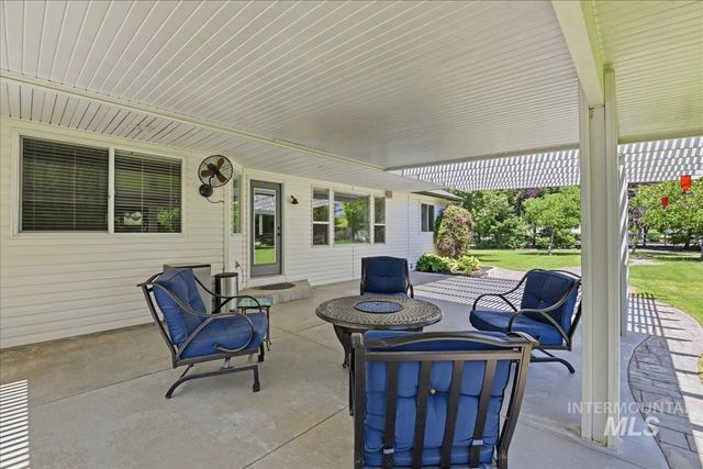 920 N Ashford Ln., Nampa, ID 83687