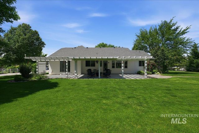 920 N Ashford Ln., Nampa, ID 83687