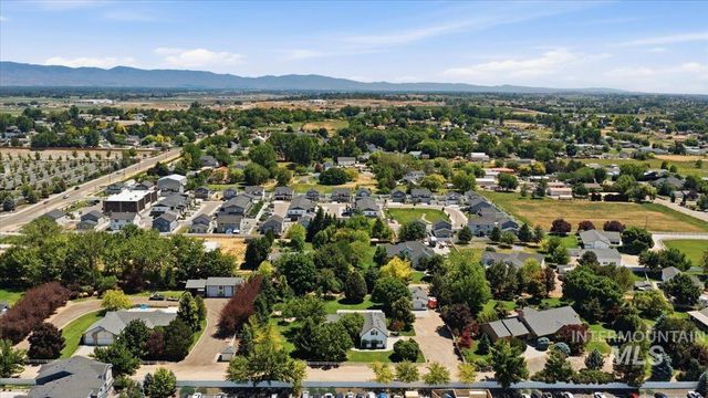 920 N Ashford Ln., Nampa, ID 83687