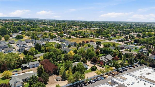 920 N Ashford Ln., Nampa, ID 83687