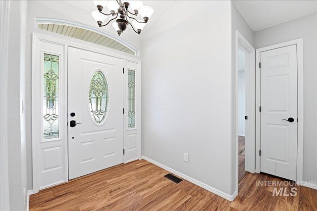 920 N Ashford Ln., Nampa, ID 83687
