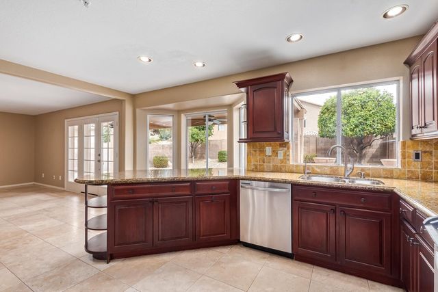 9286 E Wood Drive, Scottsdale, AZ 85260