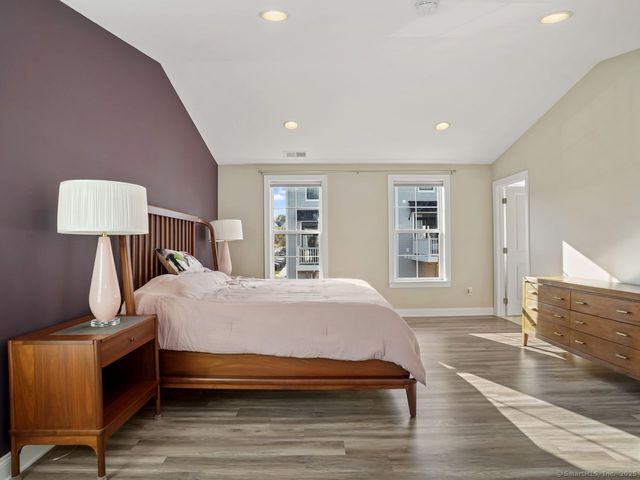 22 Brentwood Circle 22, Danbury, CT 06810