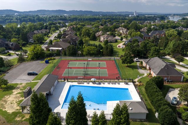 1299 Quiet Pond Drive, Chattanooga, TN 37415