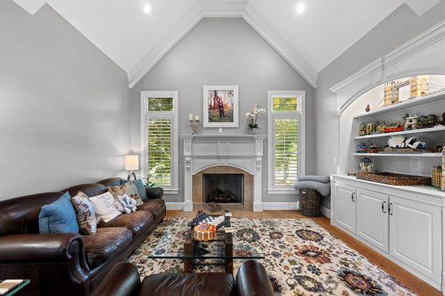 1299 Quiet Pond Drive, Chattanooga, TN 37415