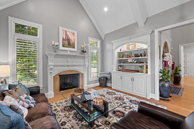 1299 Quiet Pond Drive, Chattanooga, TN 37415