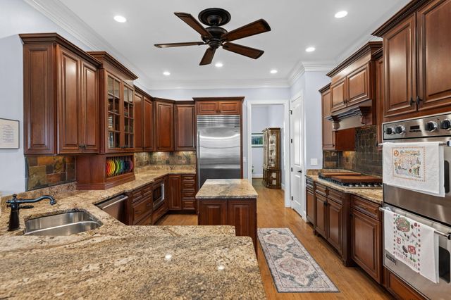 1299 Quiet Pond Drive, Chattanooga, TN 37415