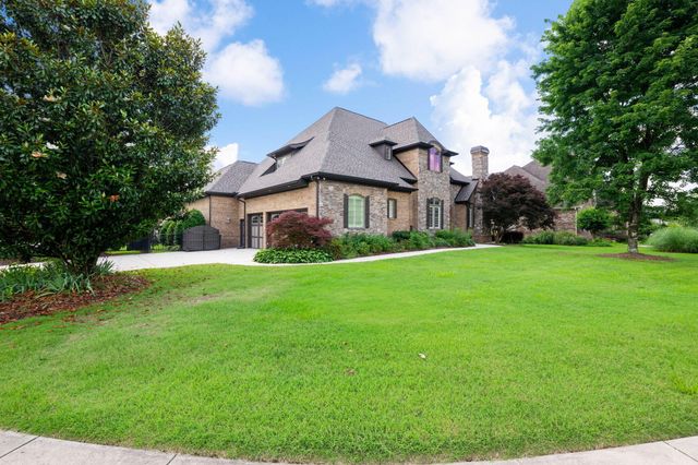 1299 Quiet Pond Drive, Chattanooga, TN 37415