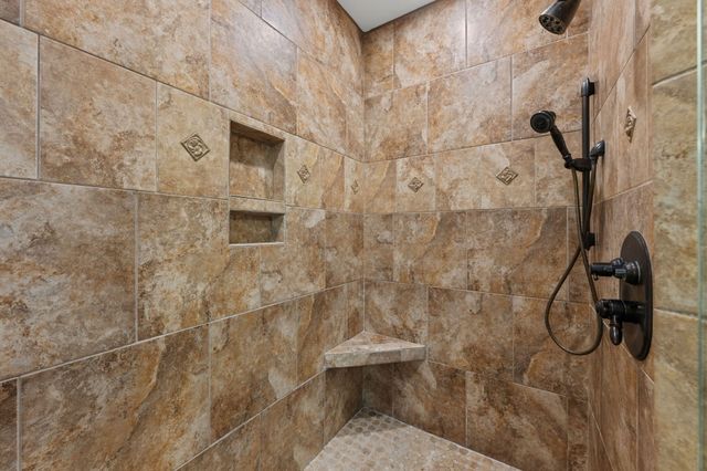 1299 Quiet Pond Drive, Chattanooga, TN 37415