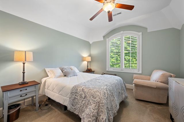 1299 Quiet Pond Drive, Chattanooga, TN 37415