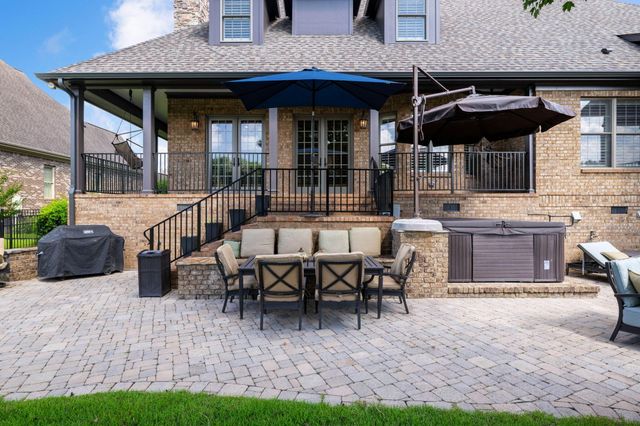 1299 Quiet Pond Drive, Chattanooga, TN 37415
