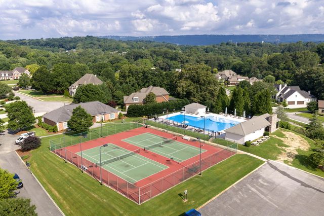 1299 Quiet Pond Drive, Chattanooga, TN 37415