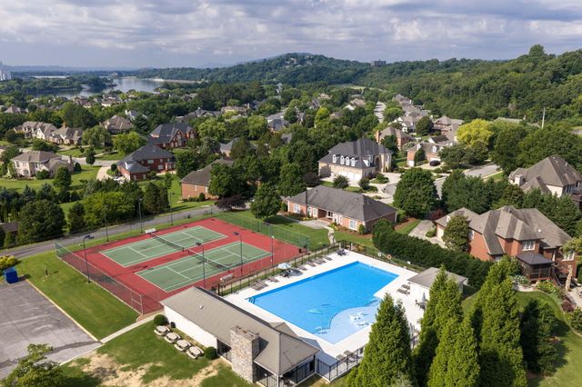 1299 Quiet Pond Drive, Chattanooga, TN 37415