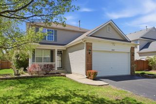 1305 Fitzer Drive, Joliet, IL 60431
