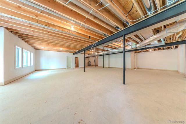 7509 Maple Ridge Drive, Independence Charter Township, MI 48346