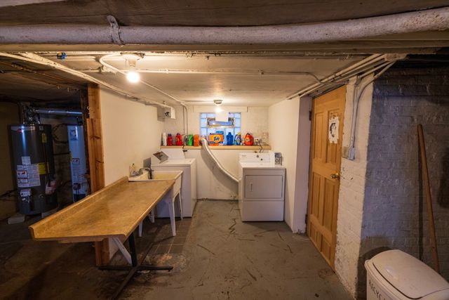 2648 N Francisco Avenue, Chicago, IL 60647