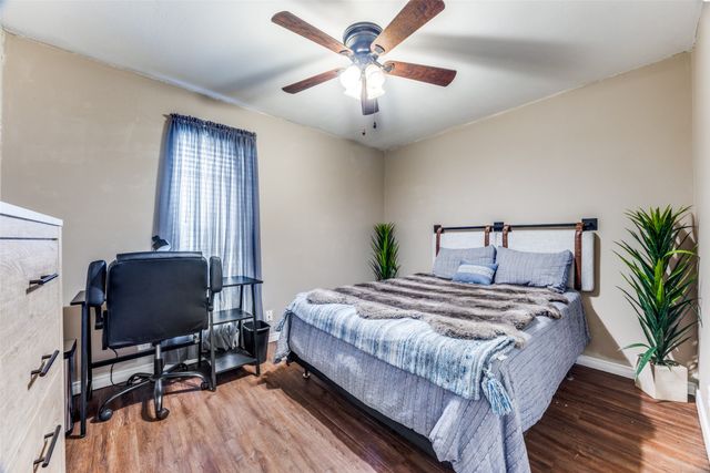 2705 N Woods Street, Sherman, TX 75092