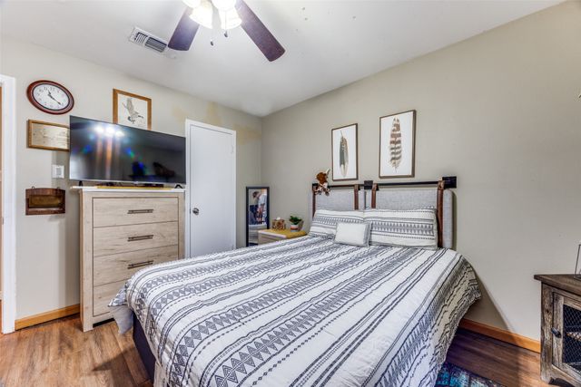 2705 N Woods Street, Sherman, TX 75092