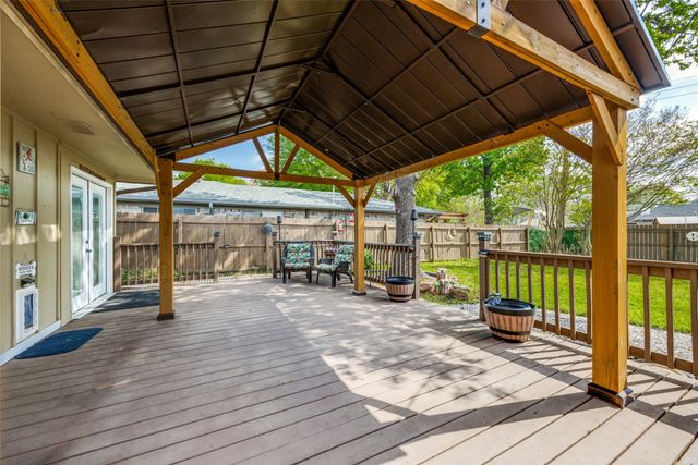 2705 N Woods Street, Sherman, TX 75092