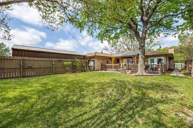 2705 N Woods Street, Sherman, TX 75092