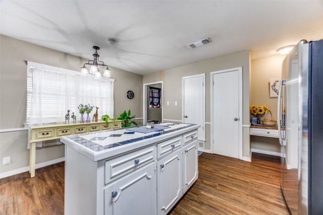 2705 N Woods Street, Sherman, TX 75092