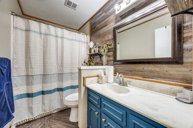 2705 N Woods Street, Sherman, TX 75092