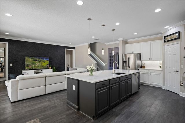 1001 VINSETTA CIRCLE, Winter Garden, FL 34787