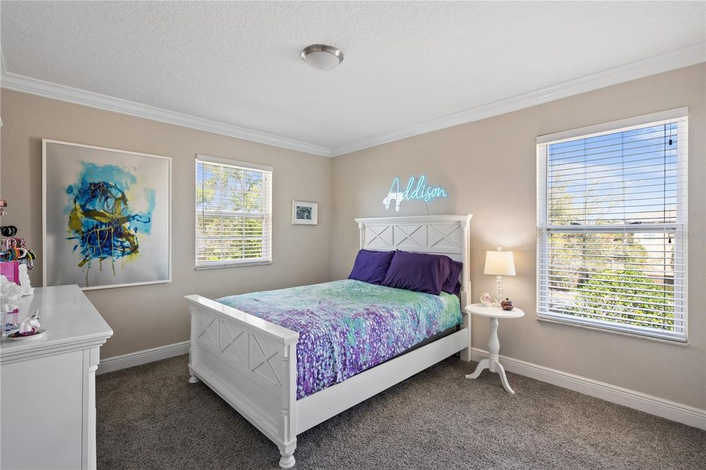 Image 36 of property listing at 1001 VINSETTA CIRCLE, Winter Garden, FL 34787