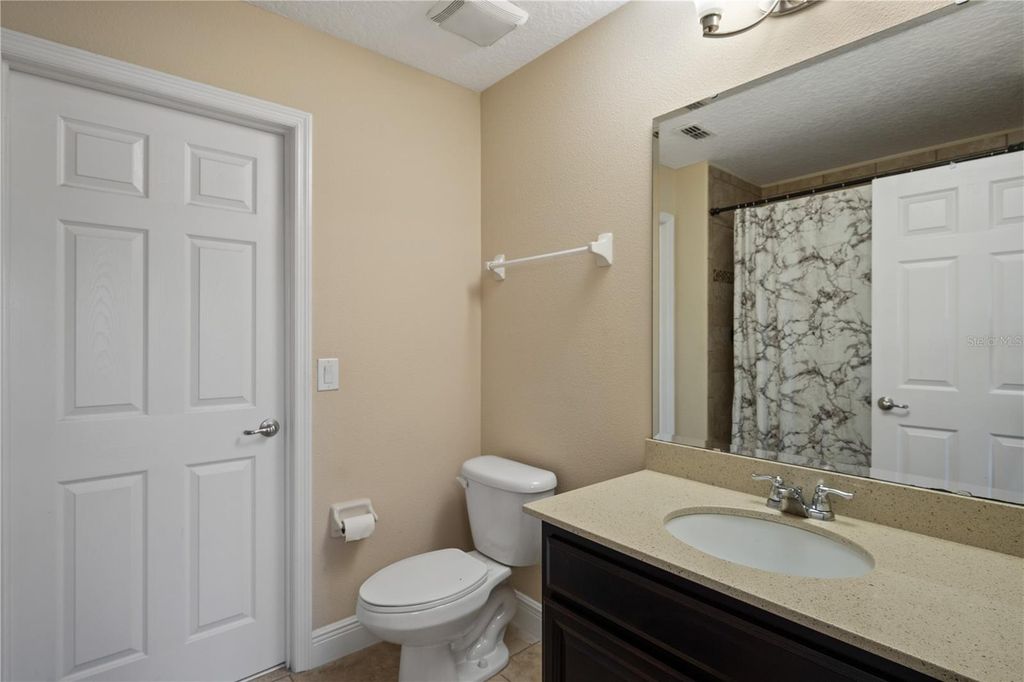 Image 37 of property listing at 1001 VINSETTA CIRCLE, Winter Garden, FL 34787