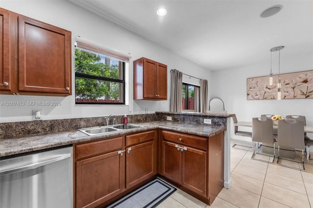 15436 SW 119th Ter, Miami, FL 33196