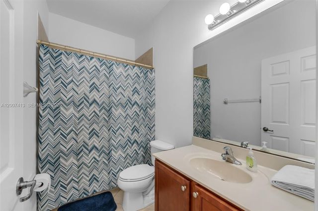 15436 SW 119th Ter, Miami, FL 33196