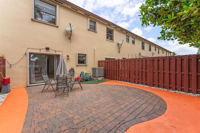 15436 SW 119th Ter, Miami, FL 33196