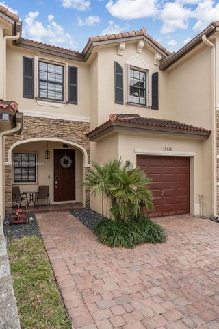 15436 SW 119th Ter, Miami, FL 33196