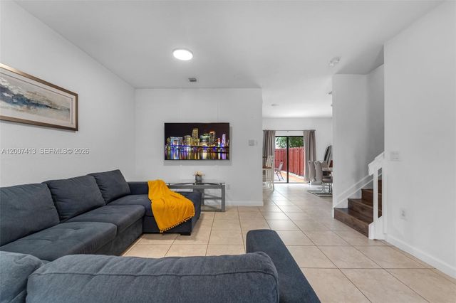 15436 SW 119th Ter, Miami, FL 33196