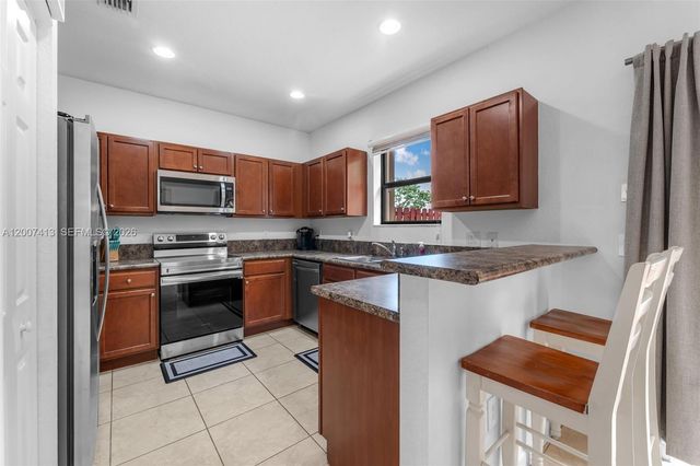 15436 SW 119th Ter, Miami, FL 33196