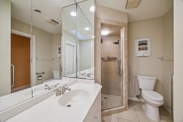 2126 Chimney Rock Road, Houston, TX 77056