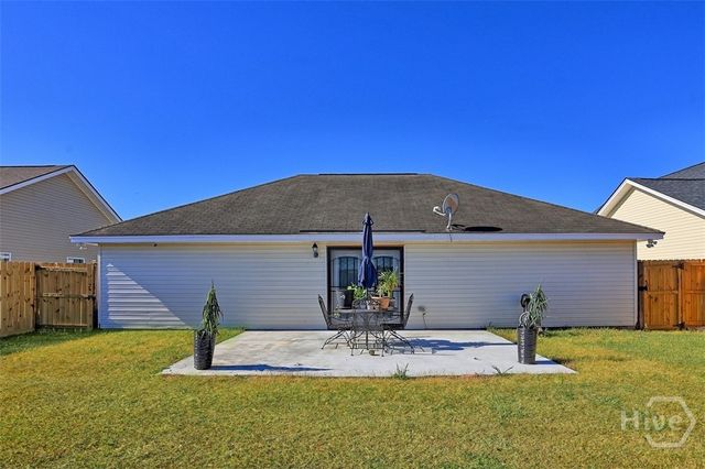33 Cordage Circle, Port Wentworth, GA 31407